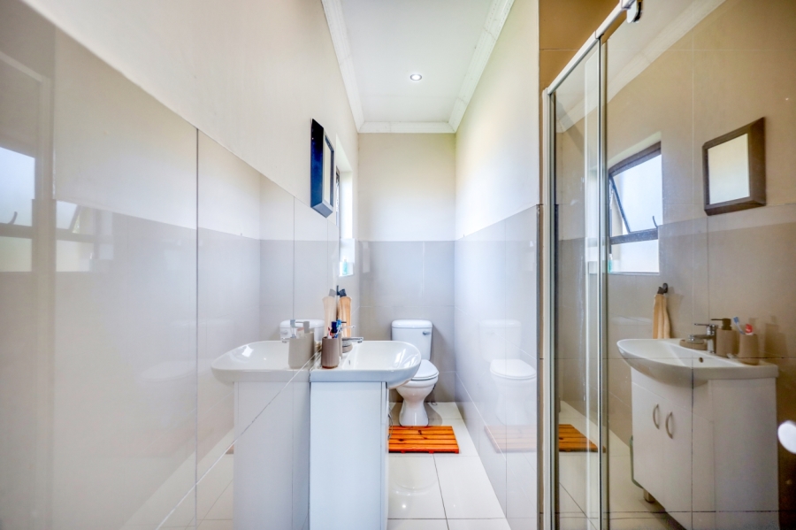 3 Bedroom Property for Sale in Gonubie Eastern Cape